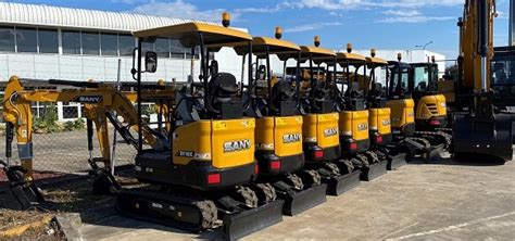 1t mini excavator brisbane|mini excavators for sale qld.